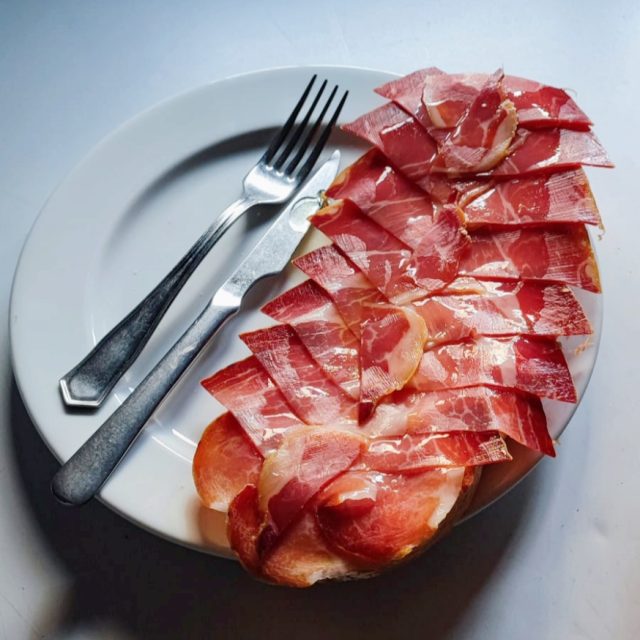 jamon jamon